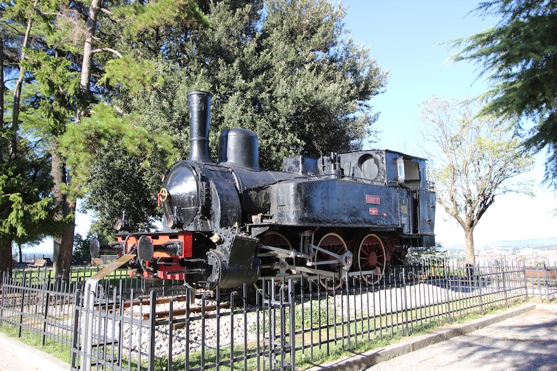 Первый паровоз, построенный в Саронно (1906)
