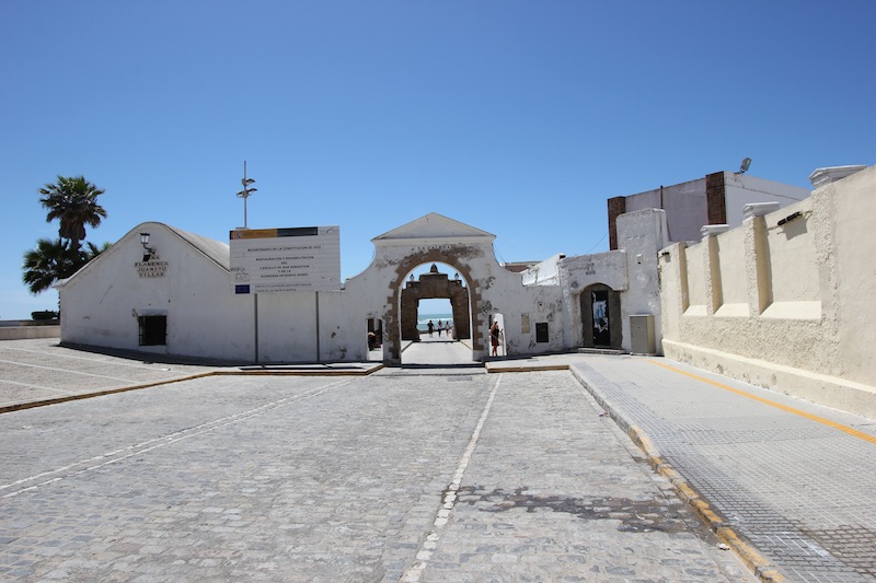 Форт Сан-Себастьян в Кадисе