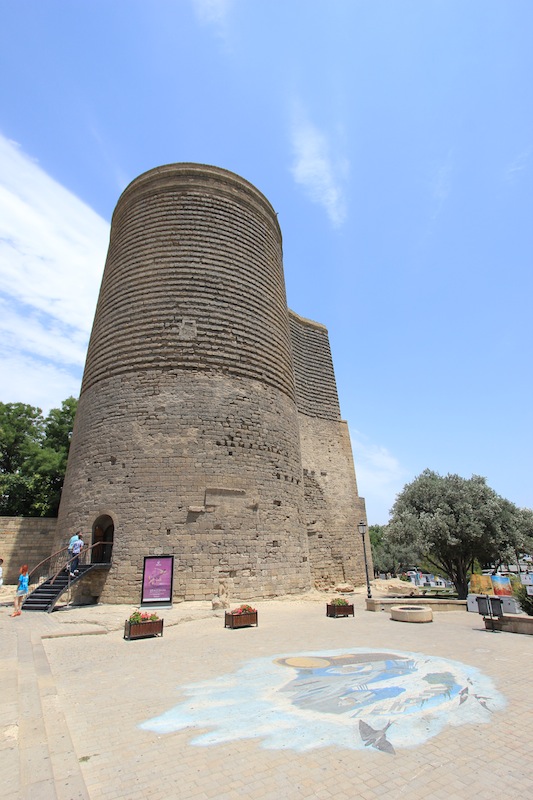 Девичья башня (XII век)