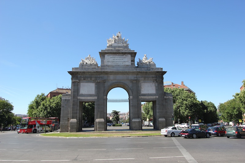 Толедские ворота в Мадриде
