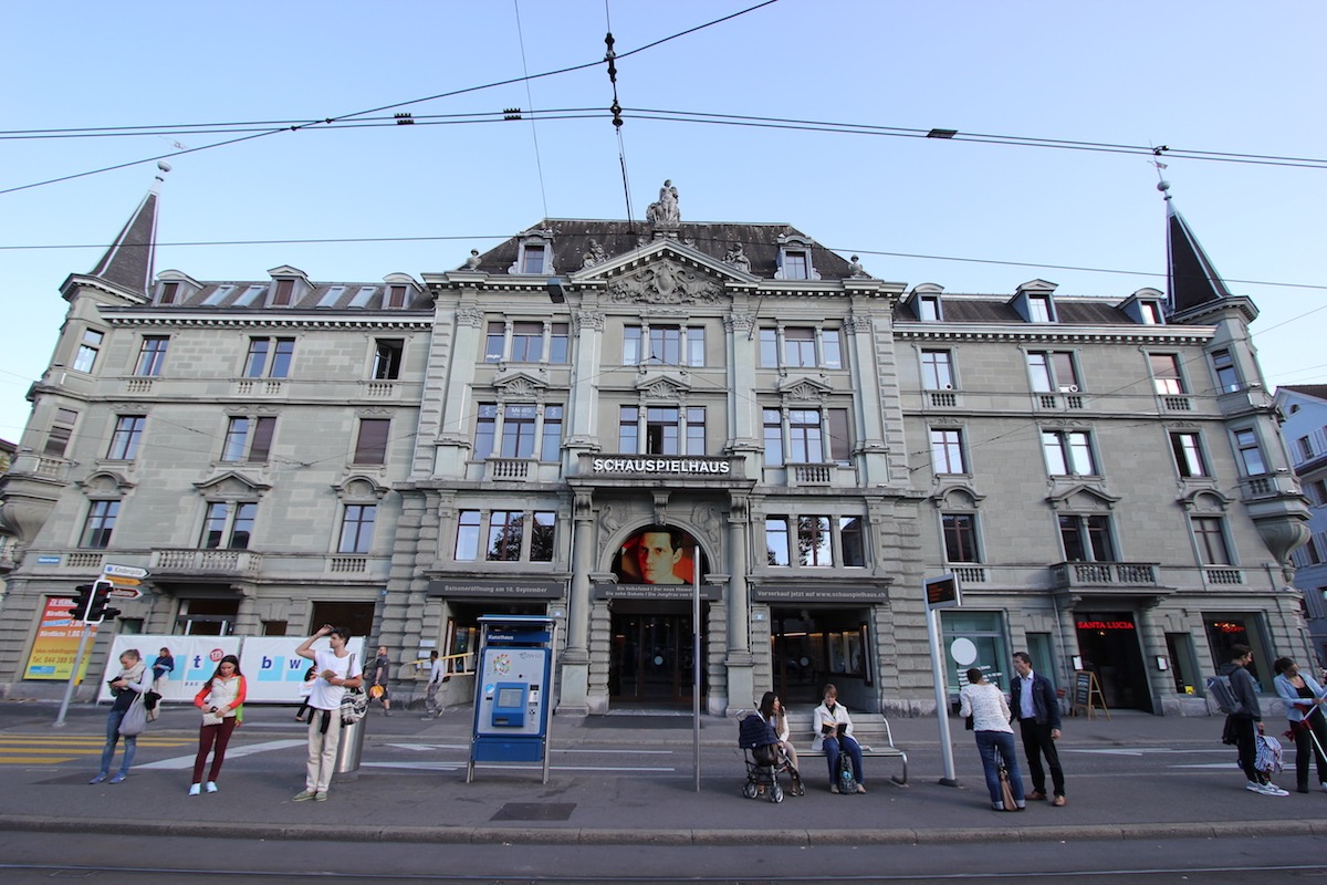 Театр Шаушпильхаус в Цюрихе
