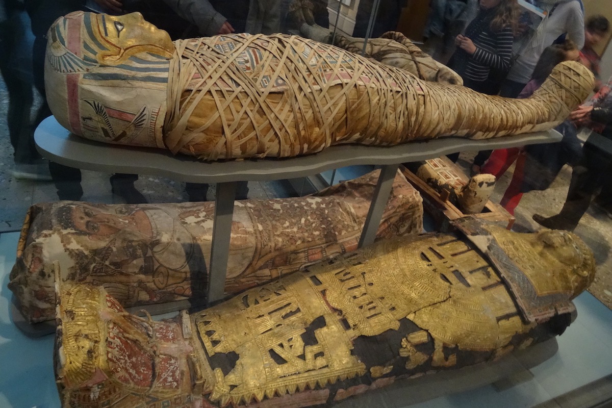 Пирамида Хеопса мумии Египта