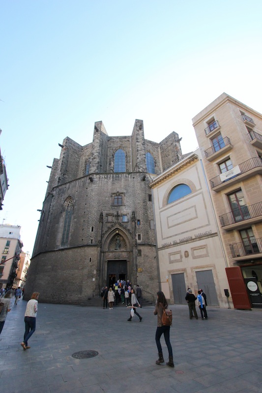Задний фасад базилики Санта-Мария-дель-Мар