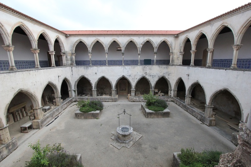 Patio Central - Внутренний дворик монастыря