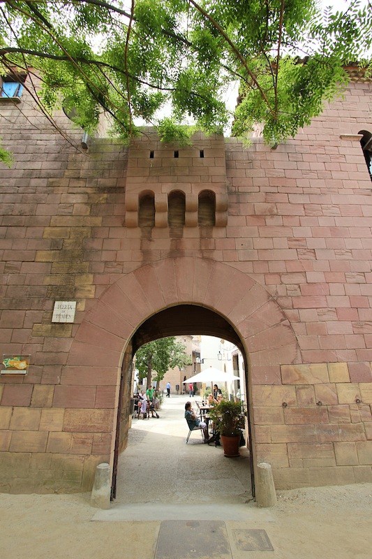 Ворота монастыря Поблет (Таррагона)