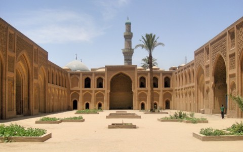 Медресе аль-Мустансирия в Багдаде
